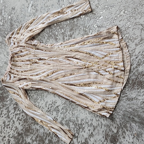 Hello Molly Golden Tunes Mini Dress Gold Sequin Sz8 - Picture 3 of 7